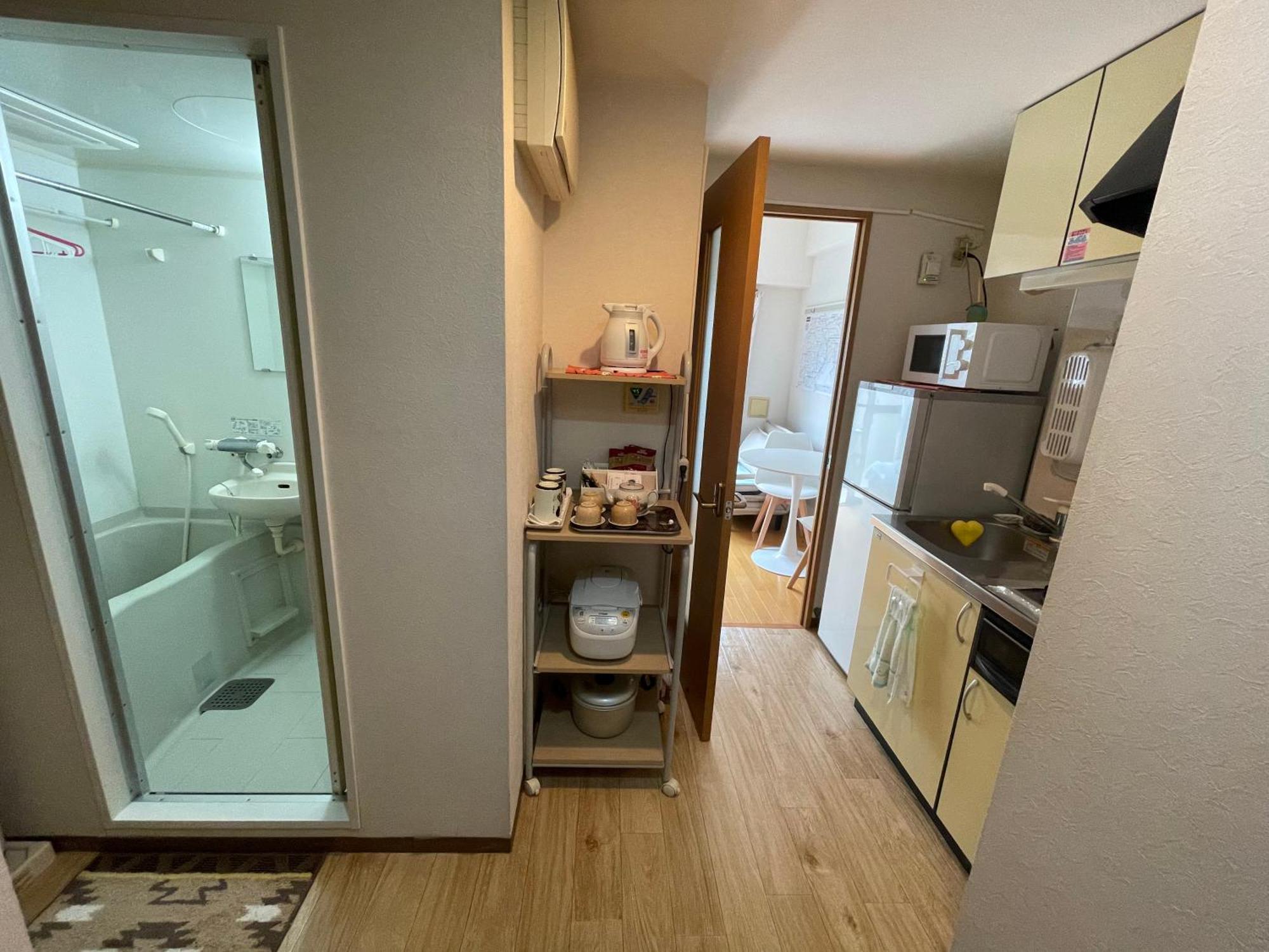 新宿庭院の屋-Shinjuku Garden Home -28 Square Meters King Size Bed Garden Room Tokyo Ngoại thất bức ảnh